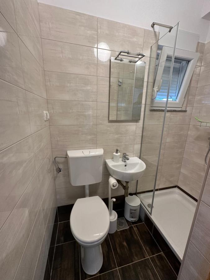 Villa Petra S Bazenom, Rostiljem I Parkingom Zadar Luaran gambar